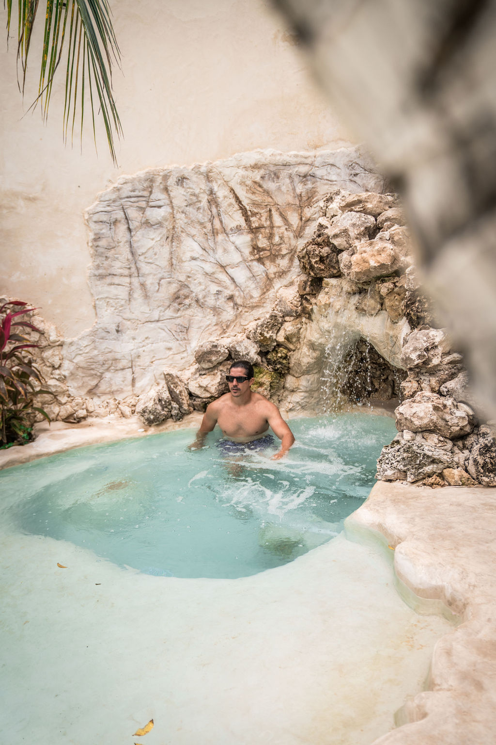 Enigmatic Hotels — proyecto Dzenotik 33